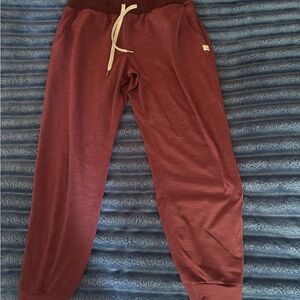 Vuori Burgundy Joggers with Ribbed Texture